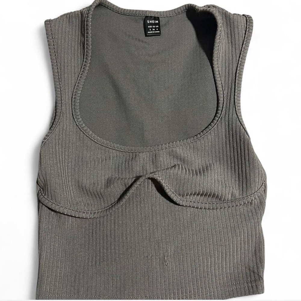 SHEIN Ribbed Scoop Crop Tank - Gray